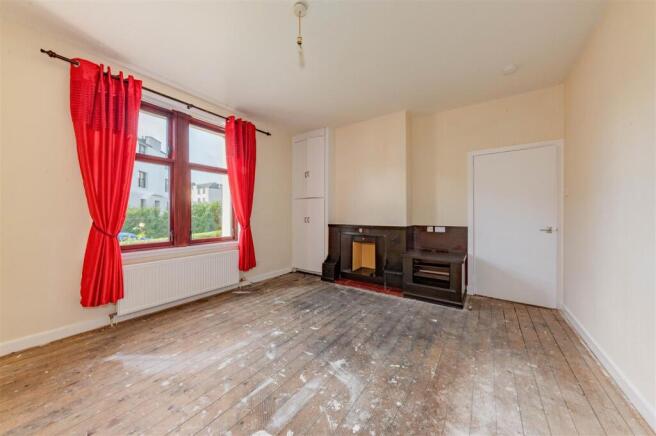 17B Hepburn Street Dundee-8.JPG