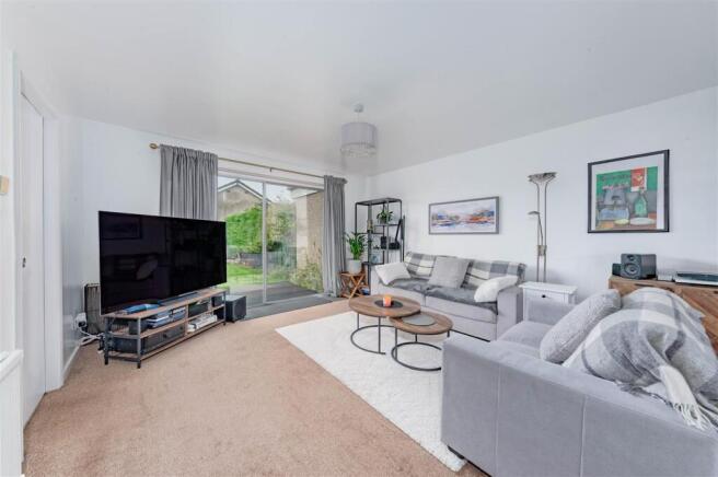 5 Malcolm Crescent Monifieth-16.JPG