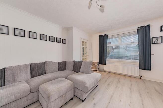 45 St Ninians Terrace Dundee Edits-5.JPG