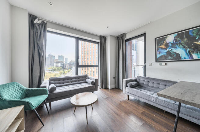 1364940-11-68ed2d...