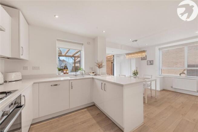 Kitchen/Dining