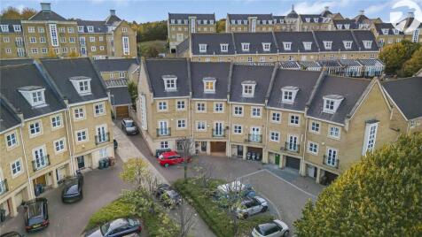 Kingfisher Drive, Greenhithe, Kent, DA9