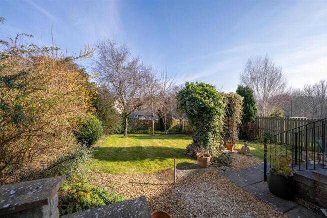 54a_bennecourt_drive-33.jpg