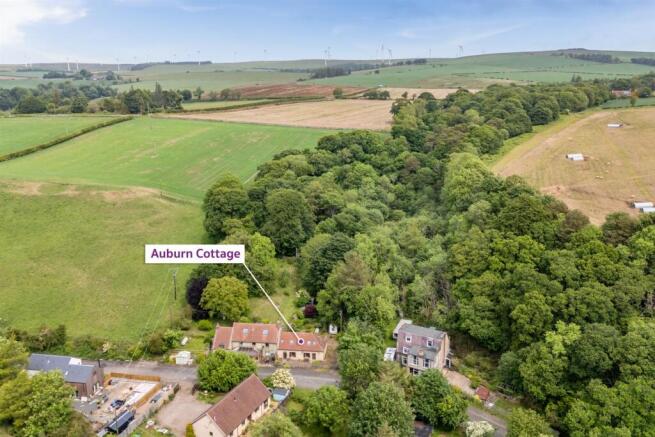 Auburn Cottage, Grantshouse-01.jpg