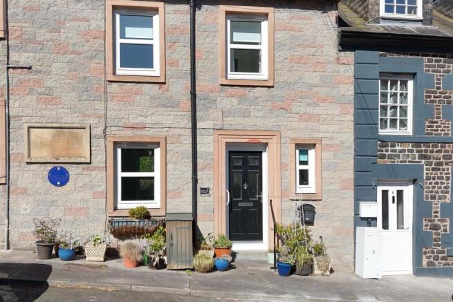 7_abbey_close_jedburgh-02.jpg