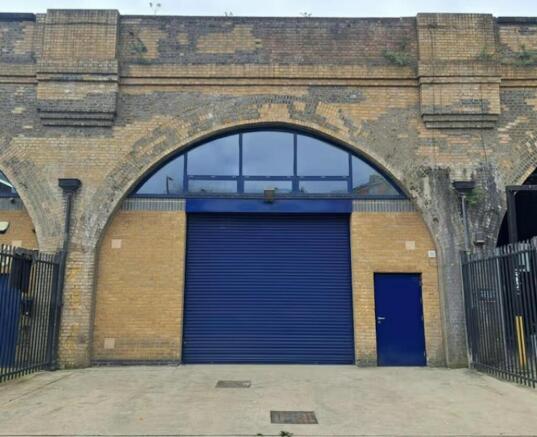 34 Raymouth Road.png