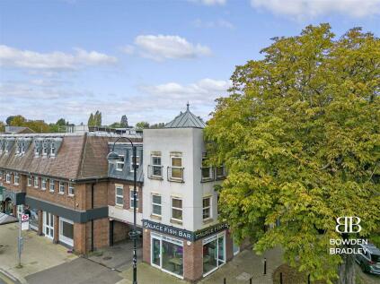 Loughton - 2 bedroom apartment for sale