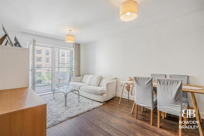 Lounge/Diner/Kitchen