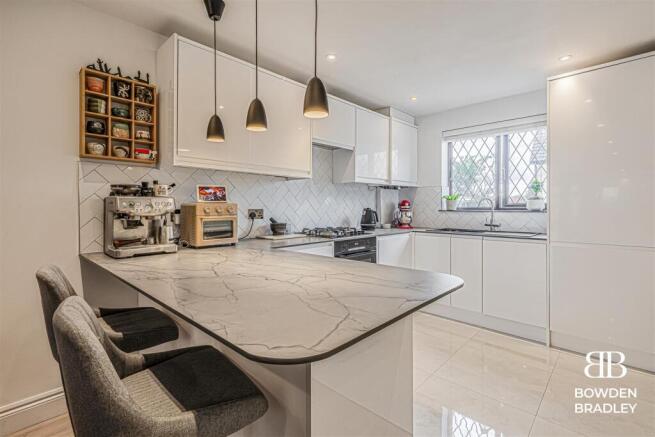 Living Room/ Kitchen