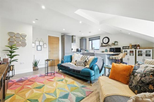 Reception/Kitchen/Diner