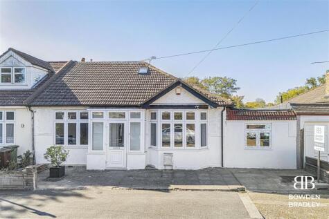 Mayfair Avenue, Chadwell Heath