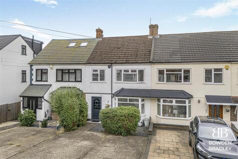 Ashvale Gardens, Collier Row, Romford