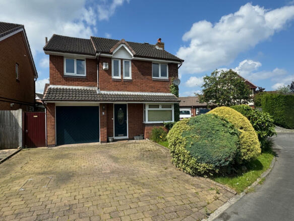 Three Bedroom Detached House For Sale