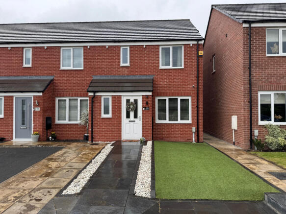 3 Bedroom End Terrace for Sale