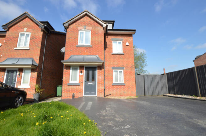 Five Bedroom Detached House For Sale