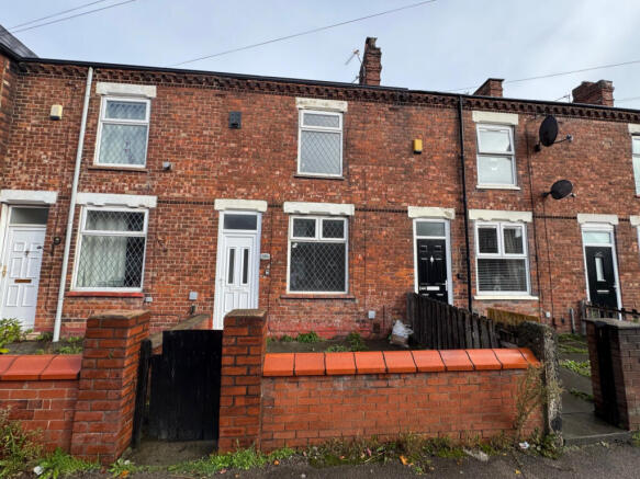 2 bed terraced house for sale Walthew Lane, Platt