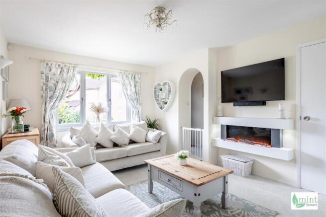 Watermark - 24 Palmer Crescent-16.jpg