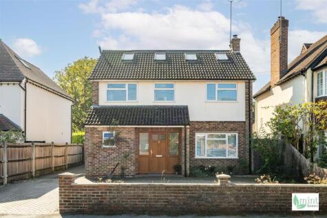 Highfield Road, West Byfleet