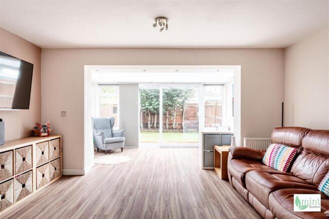 Pyle Close - Watermark-17.jpg