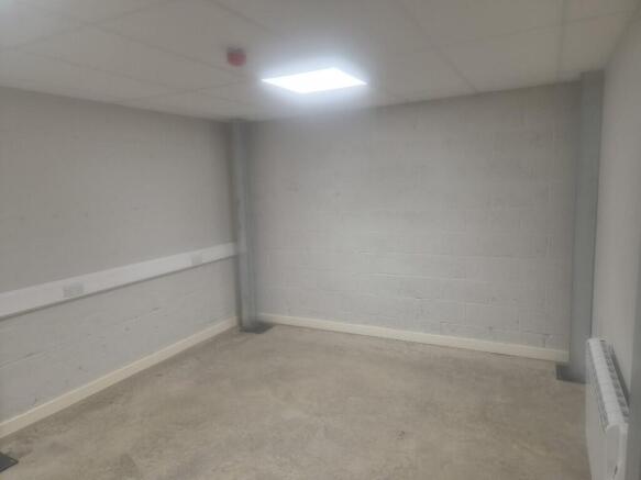 200sqftStore