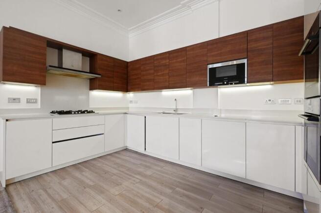 RCTEC- Flat 27, 2 Havana Drive- kitchen 3 (1).jpg
