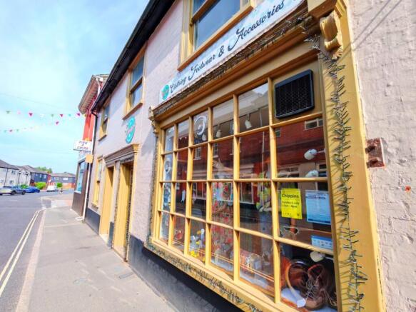 WhatsApp Image 2025-06-20 at 14.47.18_cc0761bc