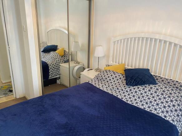 bedroom second picture