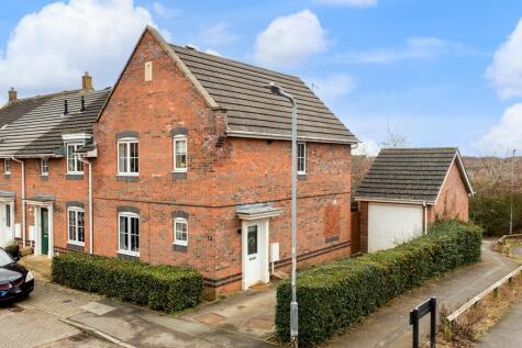 NN18 Bluebell Close, Corby