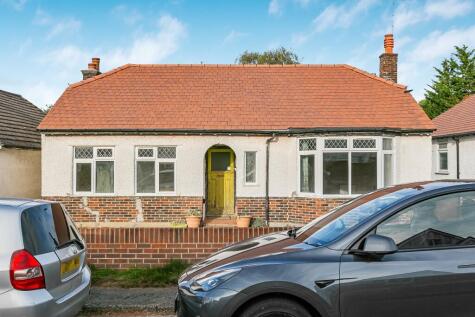 Windmill Avenue, Epsom, Surrey, KT17