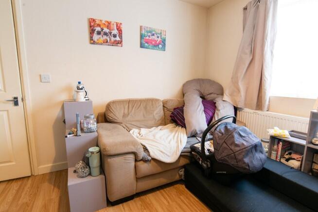 Photo 3