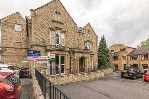 Redwing Crescent, Huddersfield, HD3