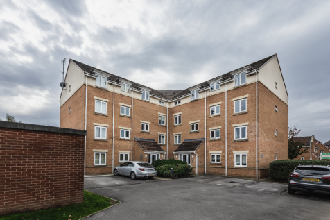 Elmroyd Court, Penistone, S36