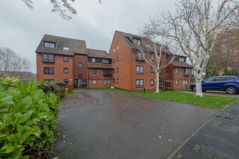Heathlands Grove, Birmingham, B31