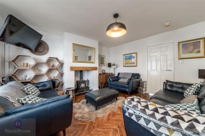 63657_1204_IMG_02_00