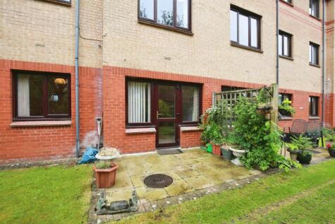 Marlborough Court, Didcot