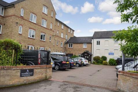 St Neots - 1 bedroom flat for sale