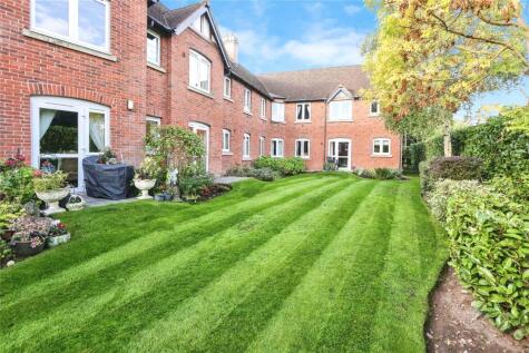 Mills Court, Mere Green