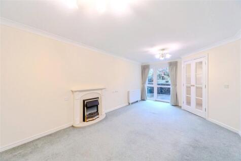 Eden Court, Bletchley