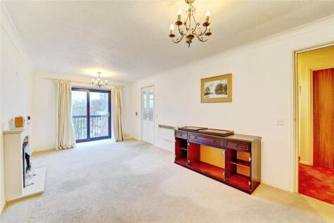 Aspley Court, Bedford