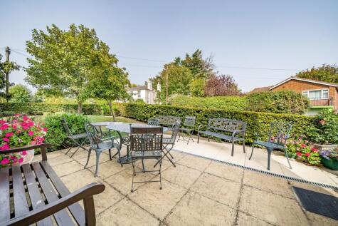 Nelson Court, Windmill Hill