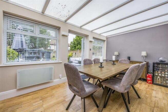 21 Langdale Avenue, Portsmouth-PorticoMarketing-O'