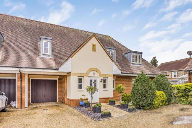 2 Clarendon Close, Denmead-PorticoMarketing-O'Hara