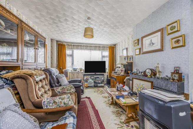 138 Greenfield Crescent PO8 9EN-PorticoMarketing-O