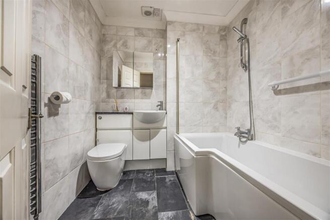 16 Brecon Close, New Milton-PorticoMarketing-O'Har