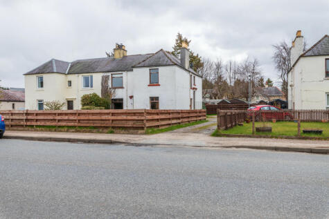 Castle Road East, Grantown-on-spey, PH26 3HS