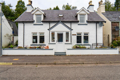 Lochcarron, Strathcarron, IV54 8YD