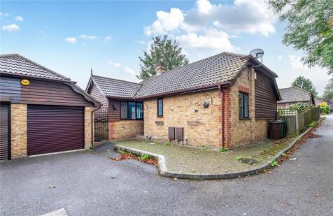 Crompton Gardens, Maidstone, Kent, ME15