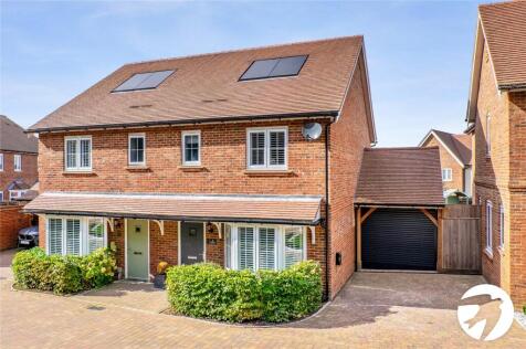 Blossom Close, Allington, Maidstone, Kent, ME16