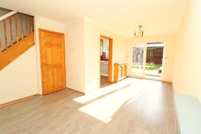 Dining area.JPG