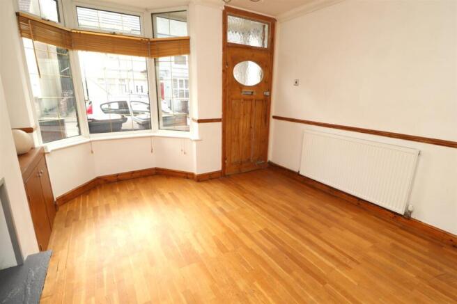 Lounge1.JPG